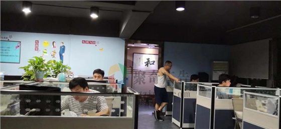 聚奇党建文化建设服务的设计师们 聚奇党建文化建设服务的设计师们