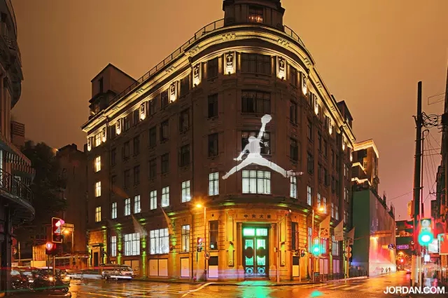 用了30年 , Jordan终于有了首支大中华区创意广告