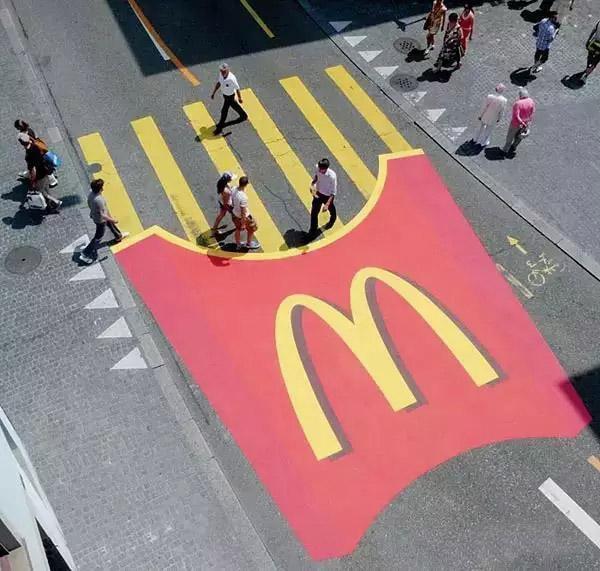 麦当劳广告-聚奇广告整理