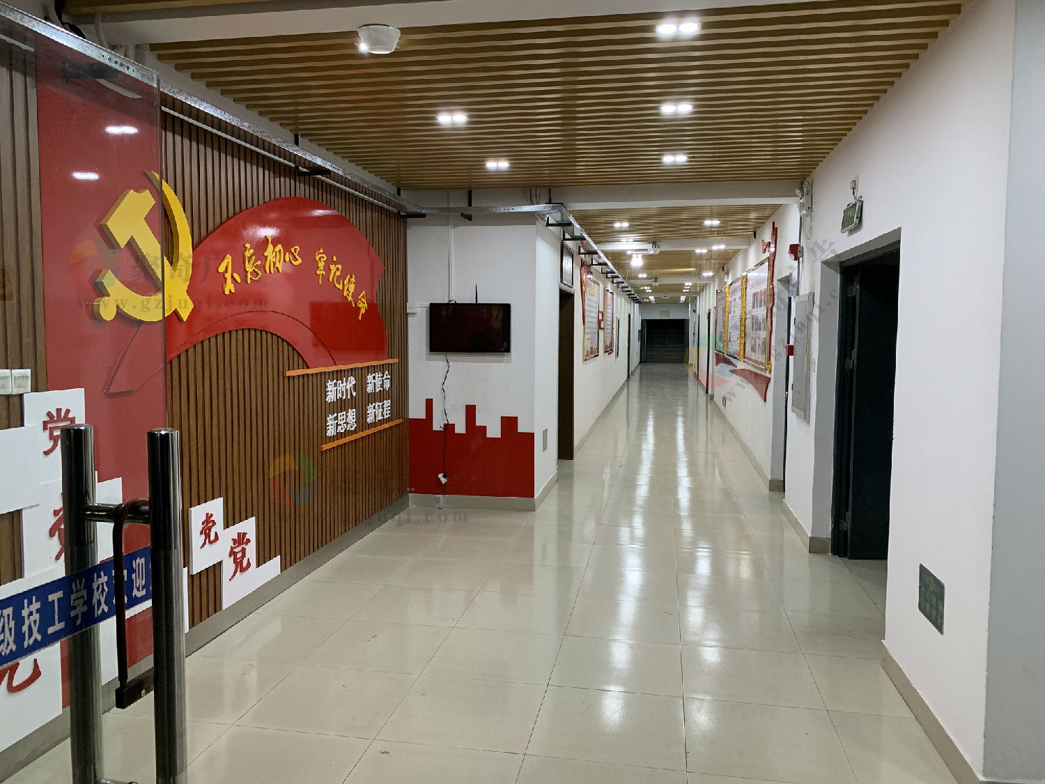 党建文化与校园文化融合.jpg 党建文化与校园文化融合.jpg