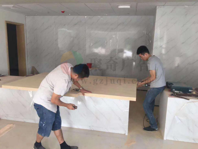 聚奇党建文化建设项目的施工团队 聚奇党建文化建设项目的施工团队