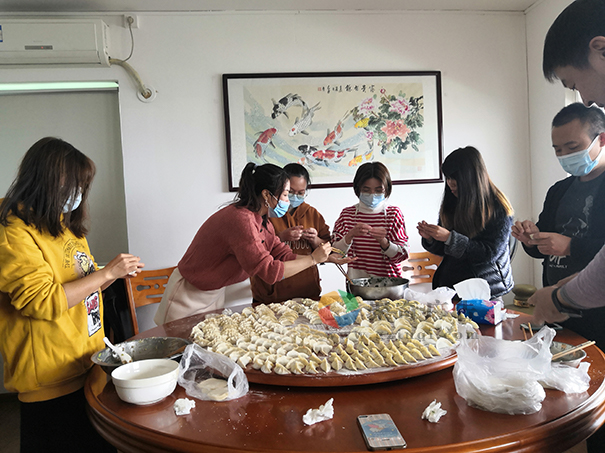 聚奇广告 聚奇广告